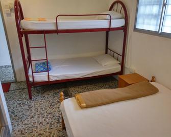 Discovery Youth Hostel Malacca - Malacca - Bedroom