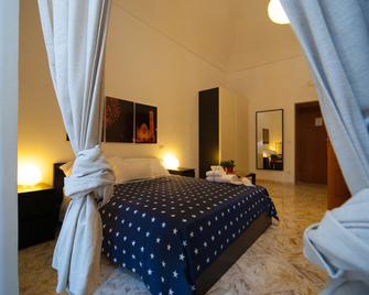 B&B Longobardi - Trani - Bedroom