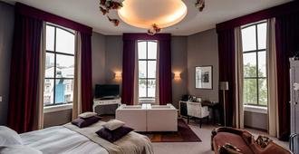 Suitehotel Pincoffs - Rotterdam - Schlafzimmer
