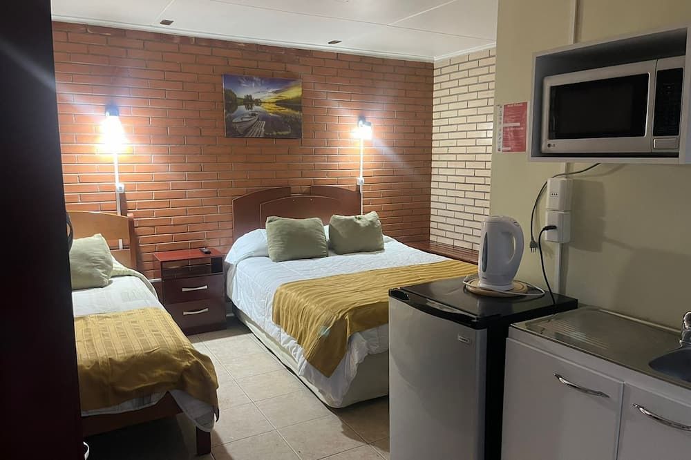 Hostal Maipu Street - פונטה ארנס - חדר שינה