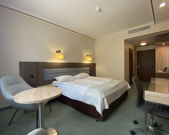Hotel Ambasador Chojny - Łódź - Habitación