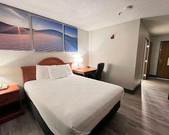 Days Inn by Wyndham Clearfield - Clearfield - Bedroom