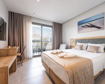 Maltepe Luxury Accommodation - Kallithea