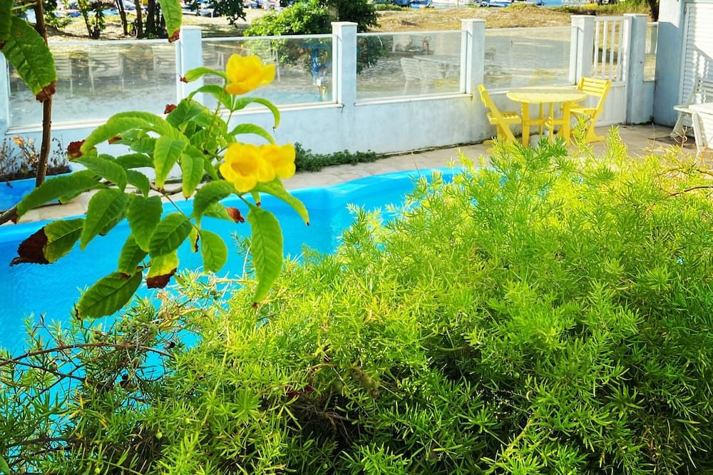 بوسادا كاسا دا برايا - اررايال دو كابو - حوض السباحة