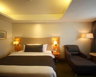 Ramada by Wyndham Songdo - Incheon - Camera da letto