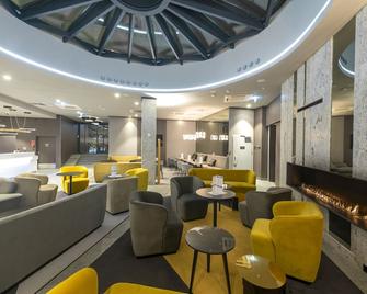 Hampton by Hilton Poznan Old Town - Poznan - Salon