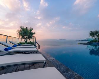 Phú Yên Everyday Hotel - Tuy Hoa - Pool