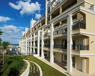 Penelope Palace - Pomorie - Rakennus