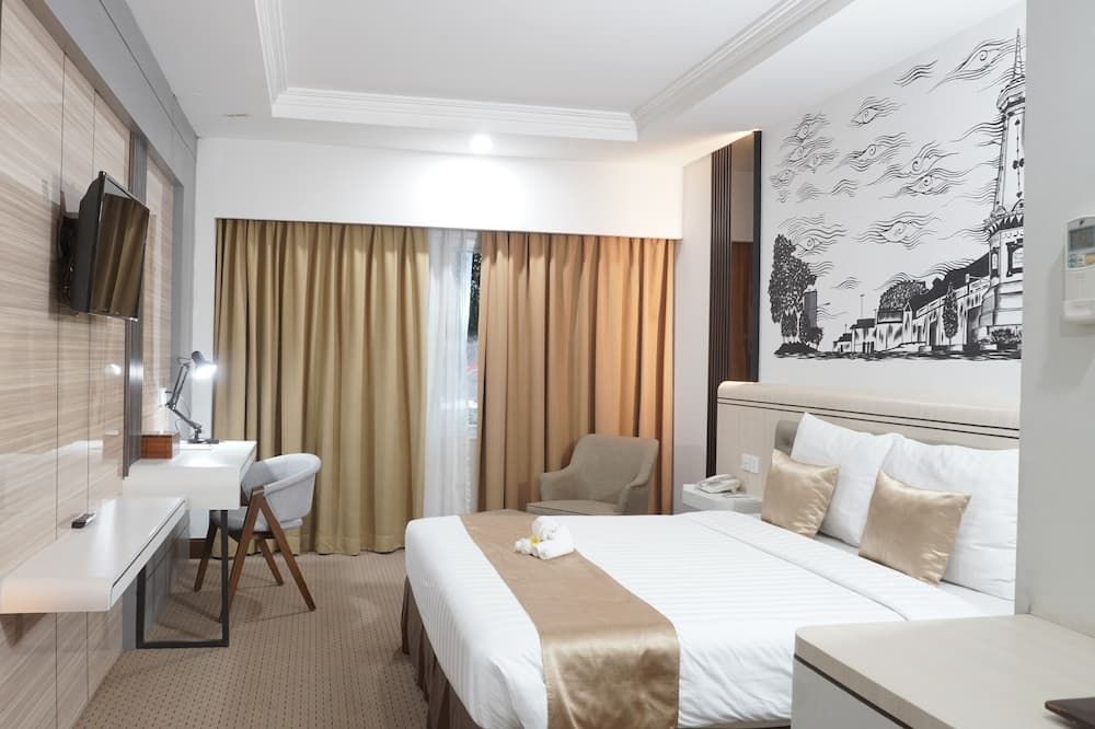 أبادي هوتل ماليوبورو جوجيا