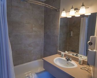 Motel de l'Anse a l'Eau - Tadoussac - Salle de bain