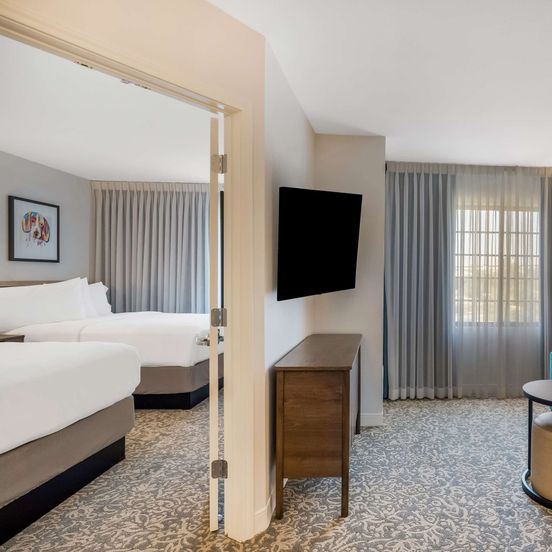 Sonesta Es Suites San Diego - Sorrento Mesa image 1