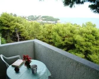 Hotel Pantheon - Patitiri - Balkon