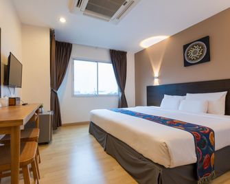 24@Home Hotel - Pak Kret - Schlafzimmer