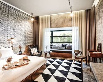 The Restro Hotel - Hua Hin - Slaapkamer