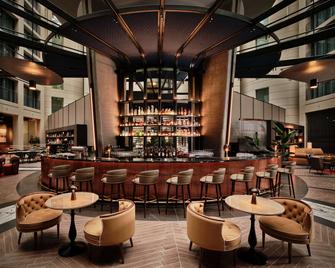 راديسون كوليكشن هوتل، برلين - برلين - بار