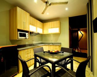 Jas Boutique Villas - Kuta - Keittiö