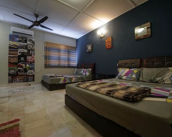 Rest & Relax 7 Room Ipoh Garden East - Ipoh - Bedroom