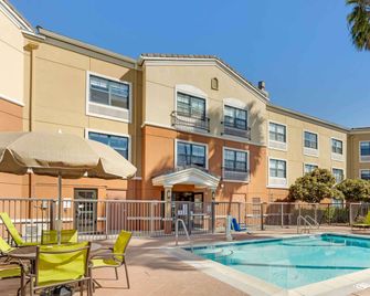 Extended Stay America Suites - San Ramon - Bishop Ranch - East - San Ramon - Gebäude