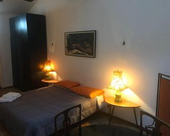 Mood-Cavour - Pavia - Slaapkamer