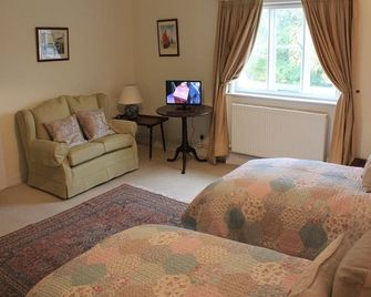 Church Farmhouse B & B - Mildenhall - Schlafzimmer