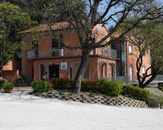 Hotel Il Boschetto - Tolentino