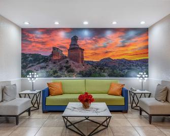 Best Western Palo Duro Canyon Inn & Suites - Canyon - Obývací pokoj