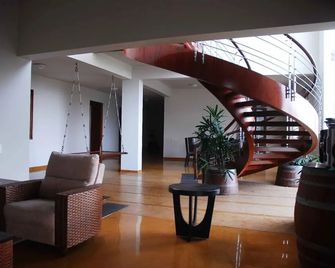 Soma Vine Village - Nashik - Lobby