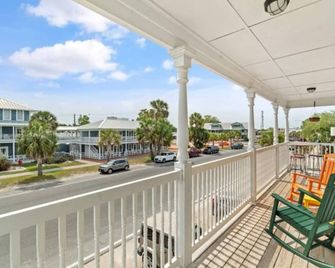 Historic Downtown Apalachicola B - Apalachicola - Balkon