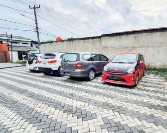 La'rissa Residence By Arba - Karawang - Vista esterna