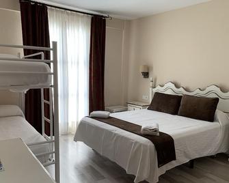Hotel Gonzalez - Córdoba - Bedroom