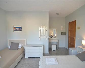 Hotel Arion - Kolymvari - Schlafzimmer