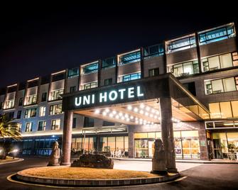 Uni Hotel Jeju - Thành phố Jeju - Toà nhà