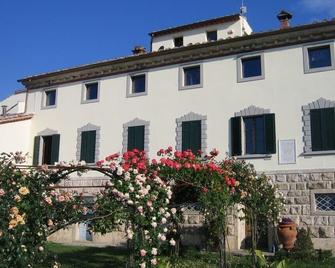 La Casaccia Guelfi - Кастельнуово-Берарденга - Будівля