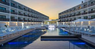 Hotel Vibra Mare Nostrum - Ibiza-stad - Zwembad