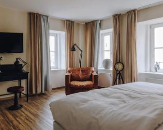 Little 7 Boutique Hotel - Regensburg - Bedroom