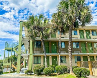 OYO Hotel Mobile, Al I-65 At Airport Blvd - Prichard - Gebäude