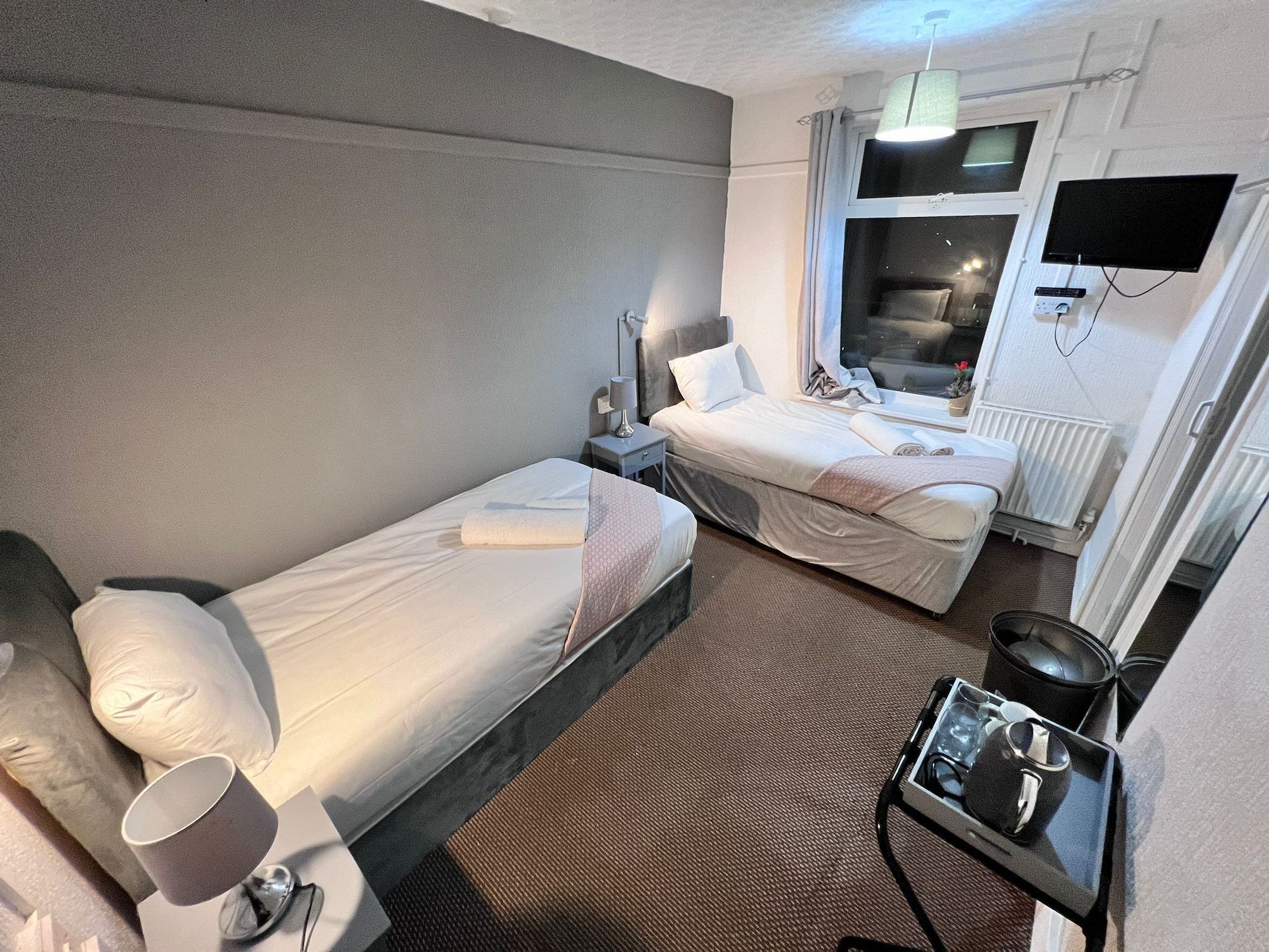 هاربور هوتل