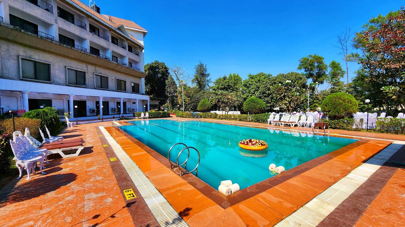 Vits Kamats Resort, Silvassa