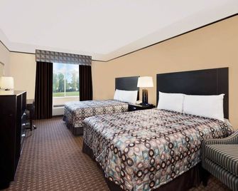 Super 8 by Wyndham Odessa TX - Odessa - Makuuhuone