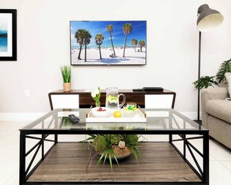 Sunrise in Kissimmee Near Disney World! - Four Corners - Comedor