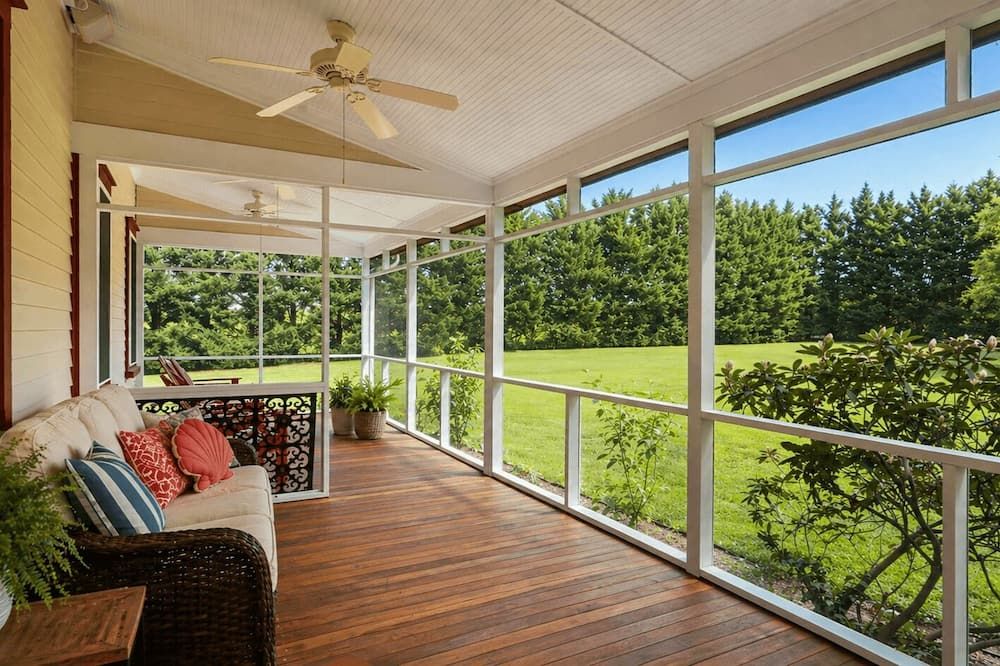 High Tide Haven Suite