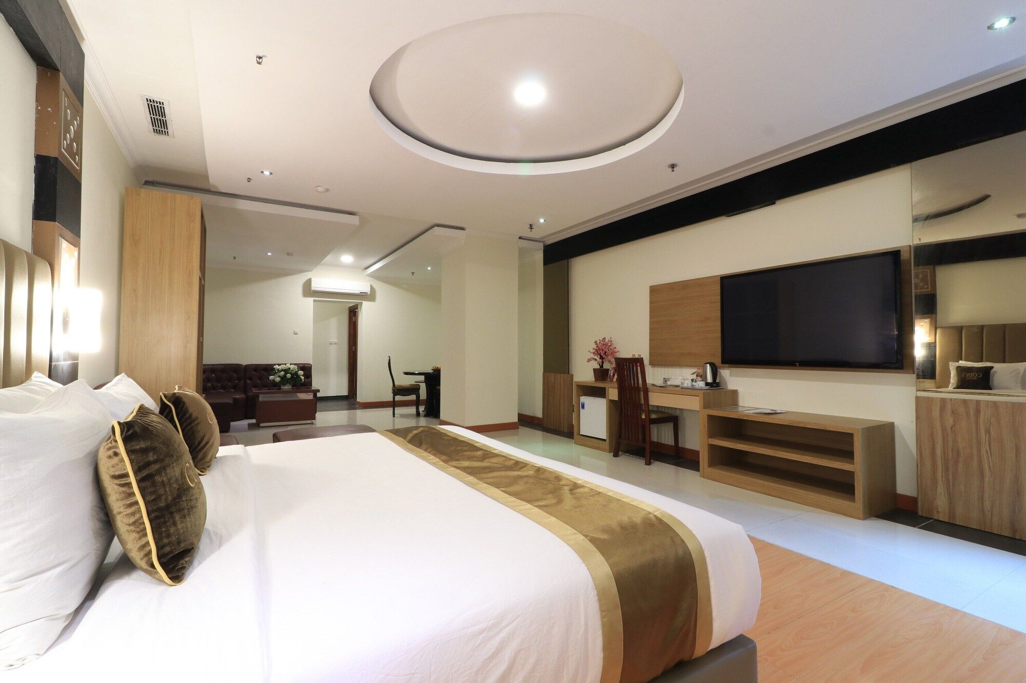 Coin's Hotel Jakarta - ג'קרטה