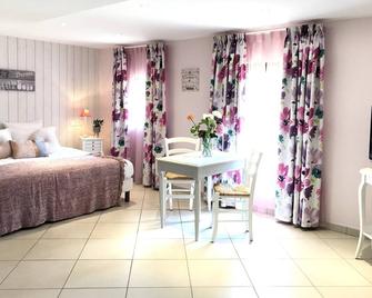 Hostellerie Des Bichonnieres - Ambérieux-en-Dombes - Camera da letto