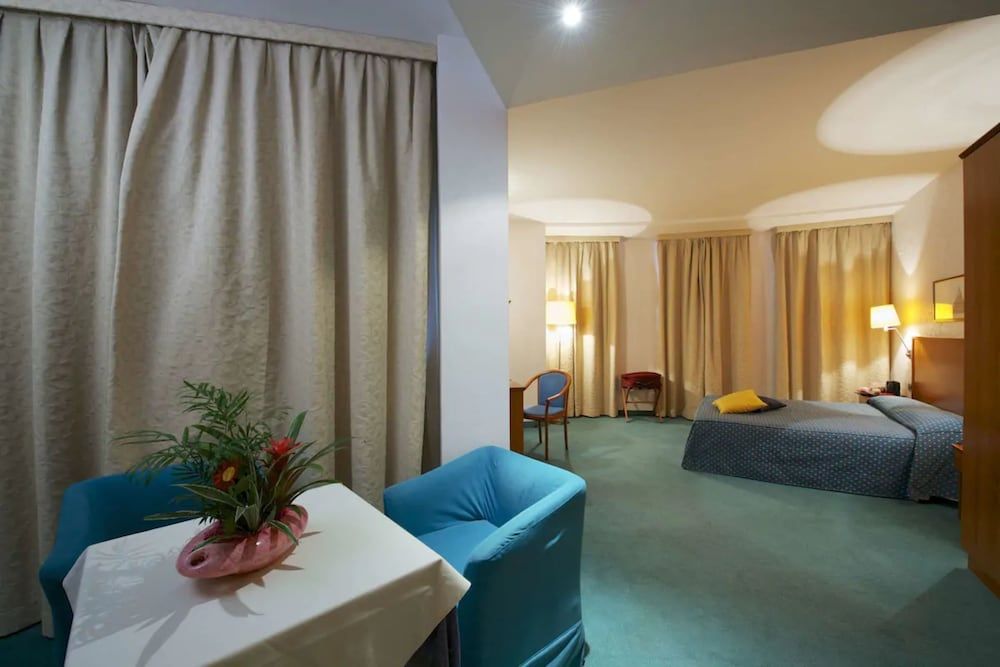 Classic Hotel Tulipano - Terni - Camera da letto