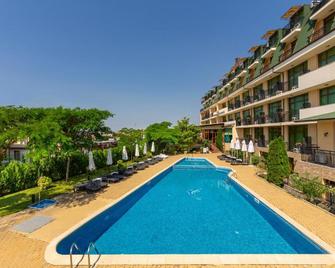 Hotel Julia - Sveti Vlas - Pool