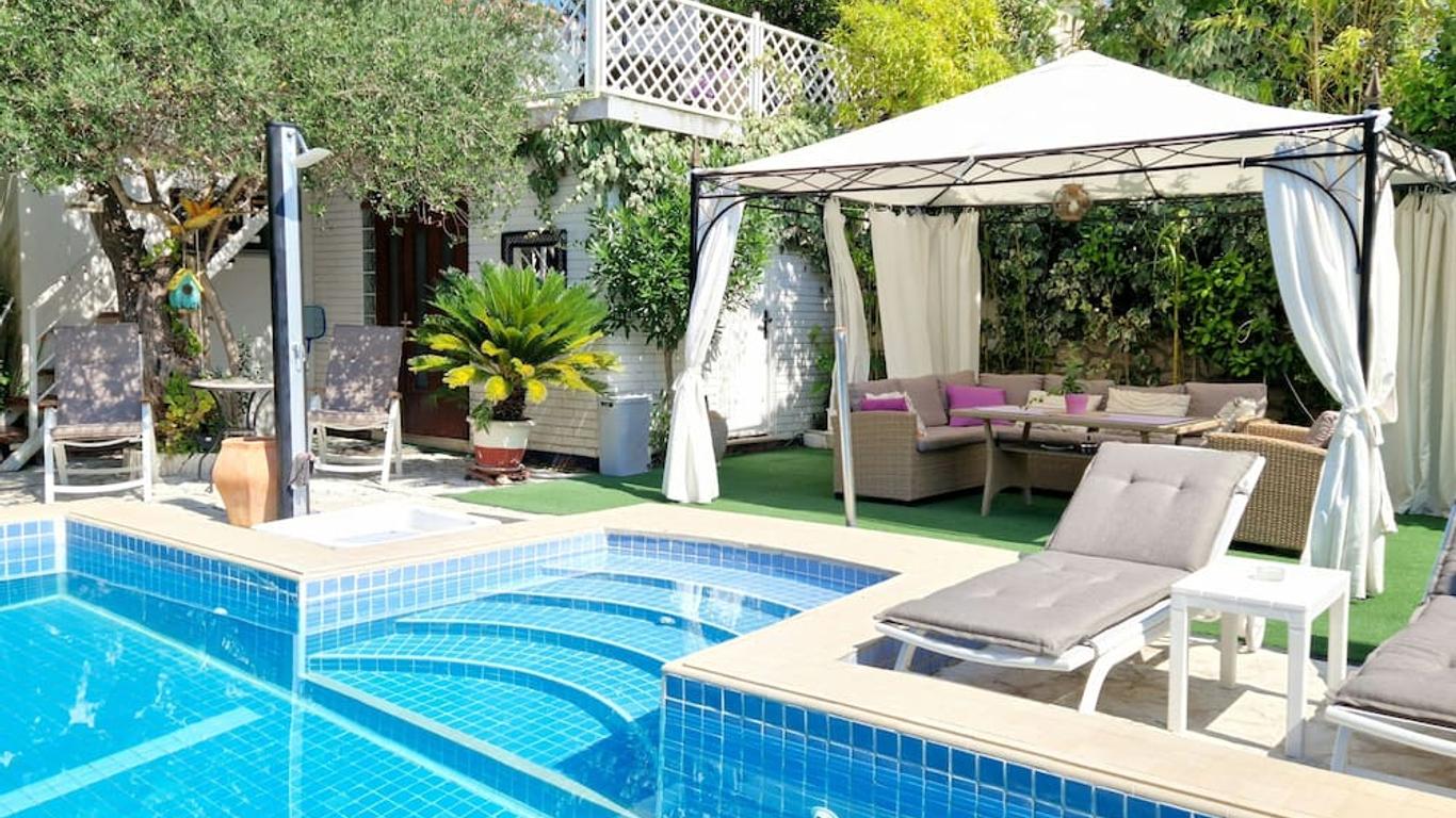 Art Villa Ines