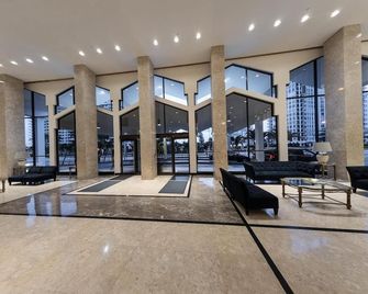 Oceanfront Luxury Miami Escape Pool&Gym - Miami Beach - Lobby