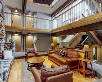 Aspen Mountain Lodge - Aspen - Living room