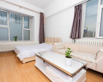 Self Contained Apartment (Qingdao Ziyuntai) - Qingdao - Schlafzimmer
