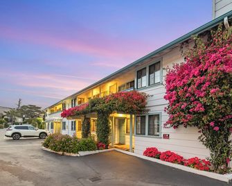 Arbor Inn Monterey - Monterey - Rakennus